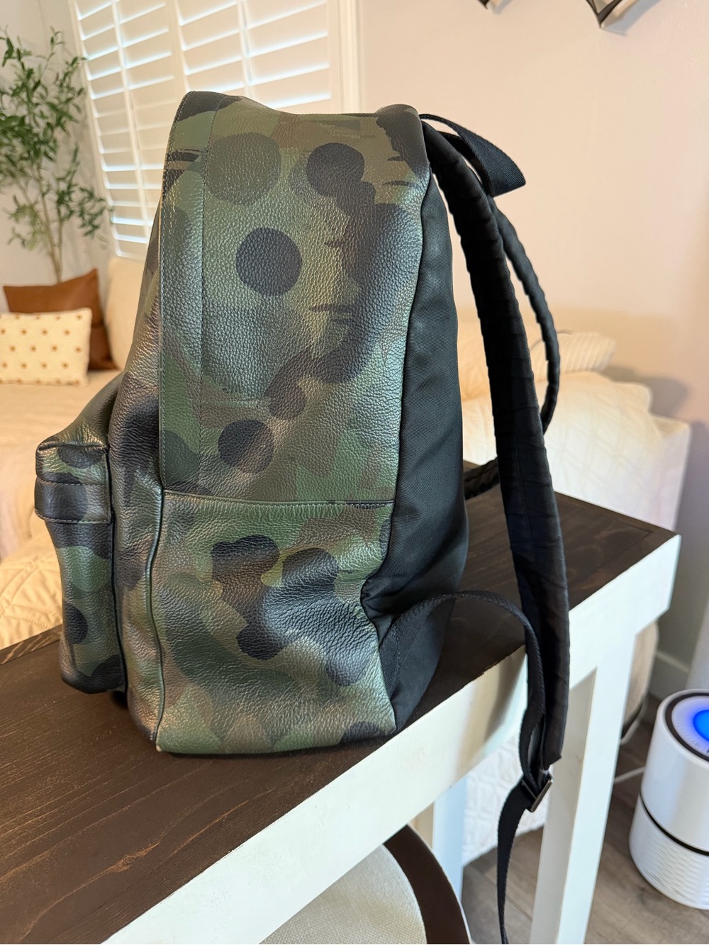 Coach Men’s Camouflage Leather Backpack in Green and Black - Picture 5 of 8